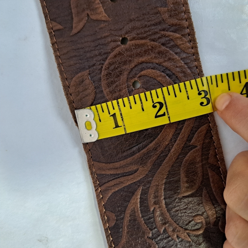 TopShop Vintage-Inspired‎ Tooled Leather Belt with Brass Buckle - Picture 9 of 9